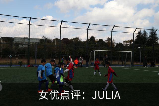 女优点评：JULIA